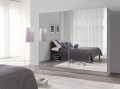 LUX 27.jpg
